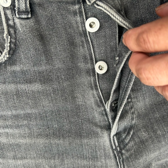 CQY Women's Size 26 Black High Rise Slim Straight Jeans - Picture 4 of 8